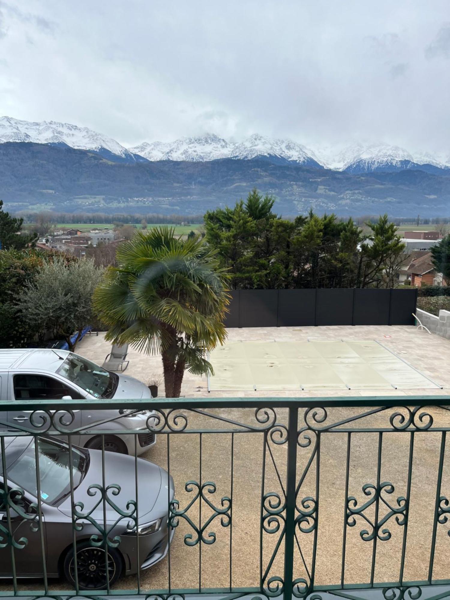 Logement Icare 5Km De Crolles, Soitec , St Lumbin Extérieur photo